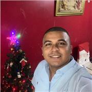 Ingeniero pesquero de profesión con experiencia en docencia en el área de Biología y matemáticas. Clases dirigidas a niños, adolescentes y adultos